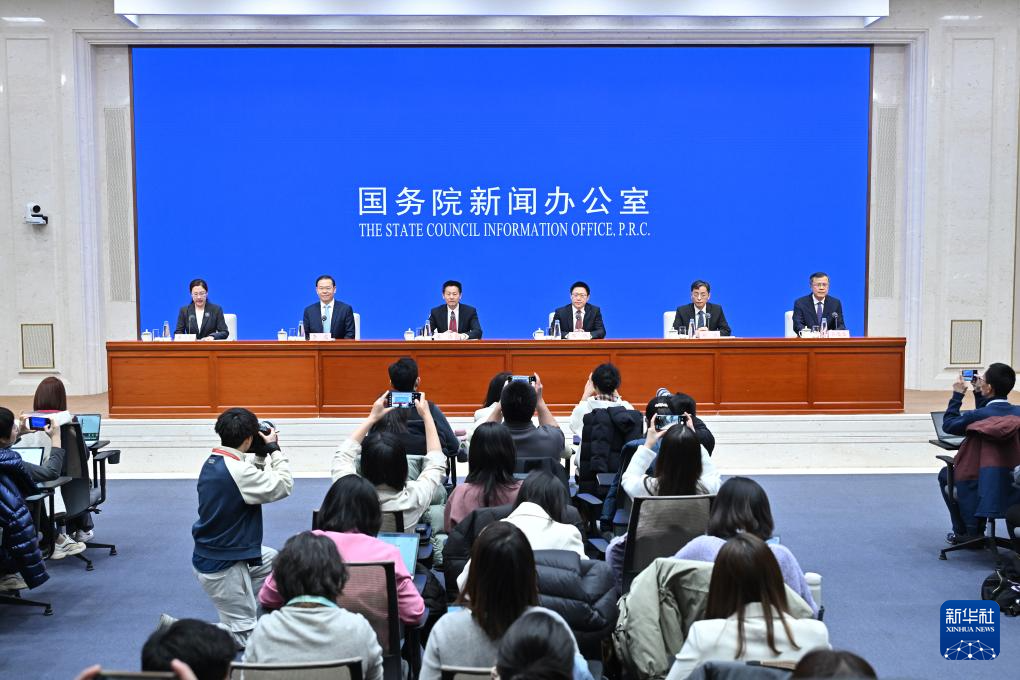 长投”——五部门详解中长期资金入市方案冰球突破技巧打通卡点堵点 推动“长钱(图2)